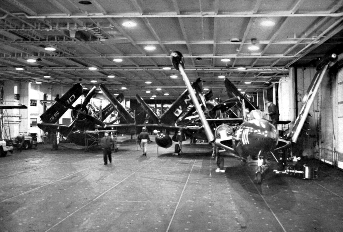 atg-1 air task group us navy carrier cv-45 uss valley forge 02 