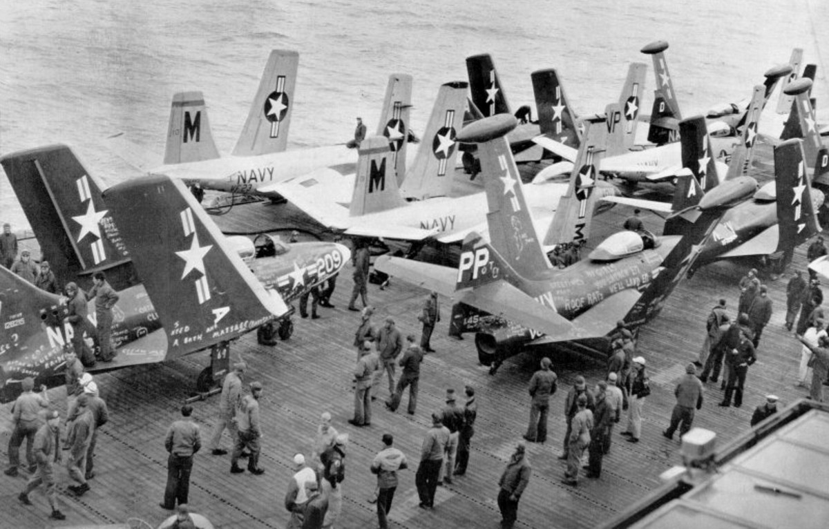 atg-2 air task group us navy carrier cva-9 uss essex 02