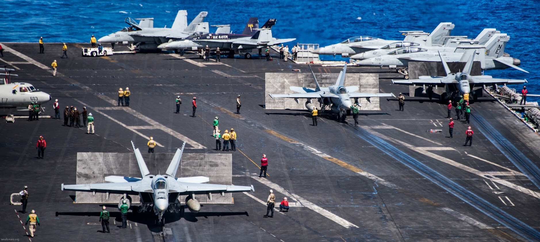 cvw-2 carrier air wing us navy uss carl vinson cvn-70 embarked squadrons 07