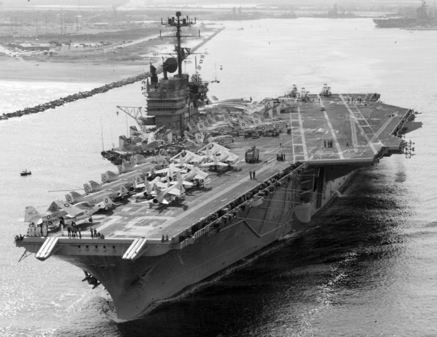 cvw-3 carrier air wing us navy uss saratoga cva-60 embarked squadrons 35