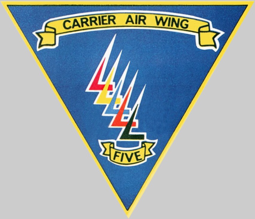 cvw-5 insignia crest patch badge carrier air wing us navy 04c