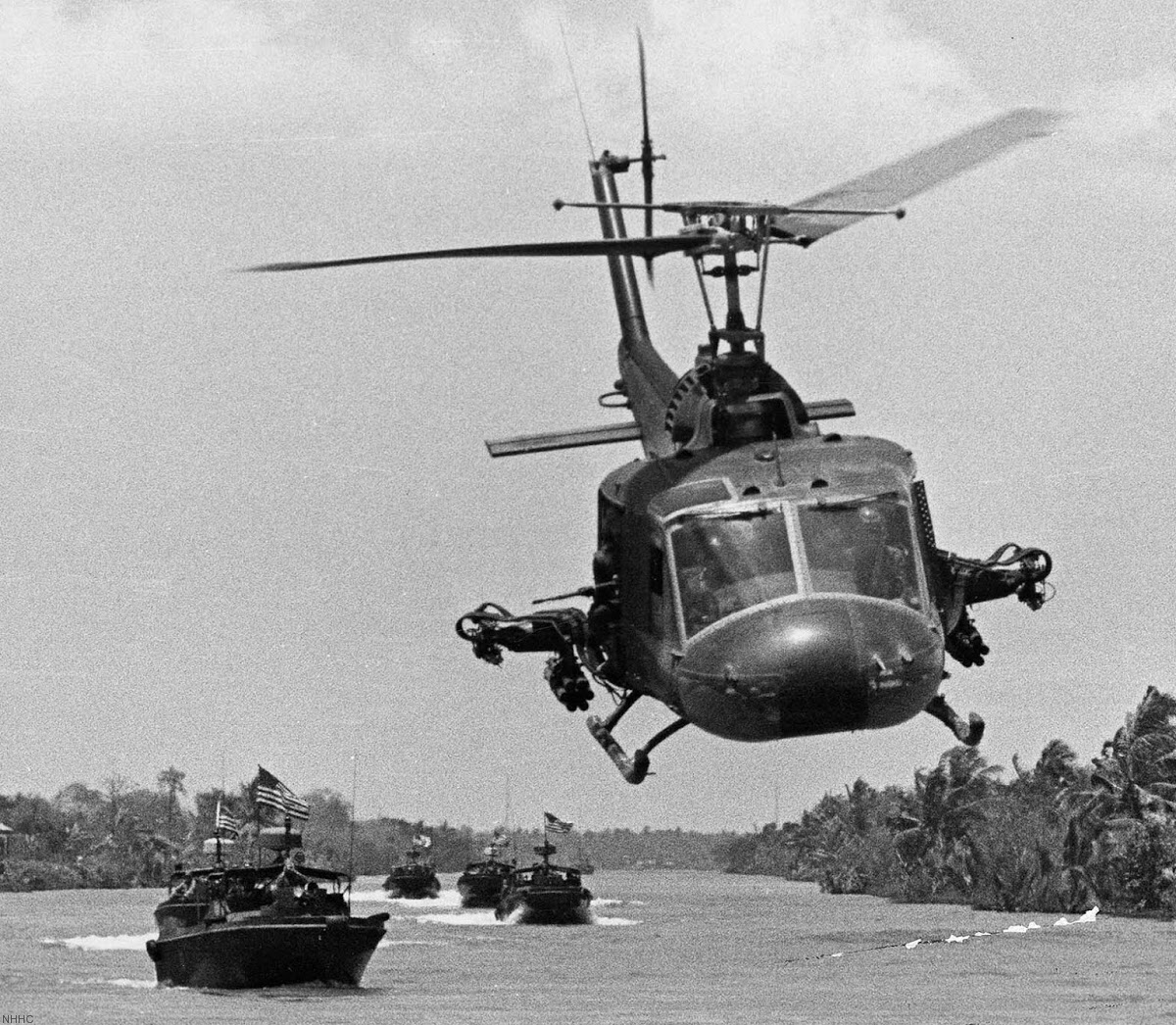 hal-3 seawolves helicopter attack squadron light us navy uh-1e huey 13 vietnam