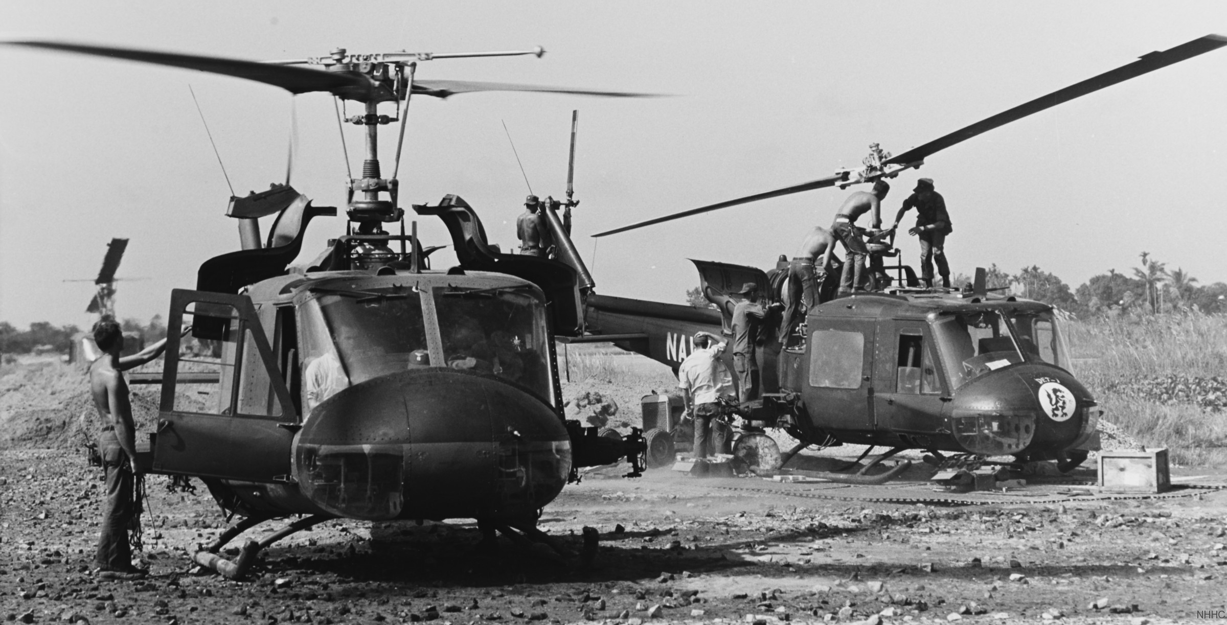 hal-3 seawolves helicopter attack squadron light us navy uh-1 huey 15