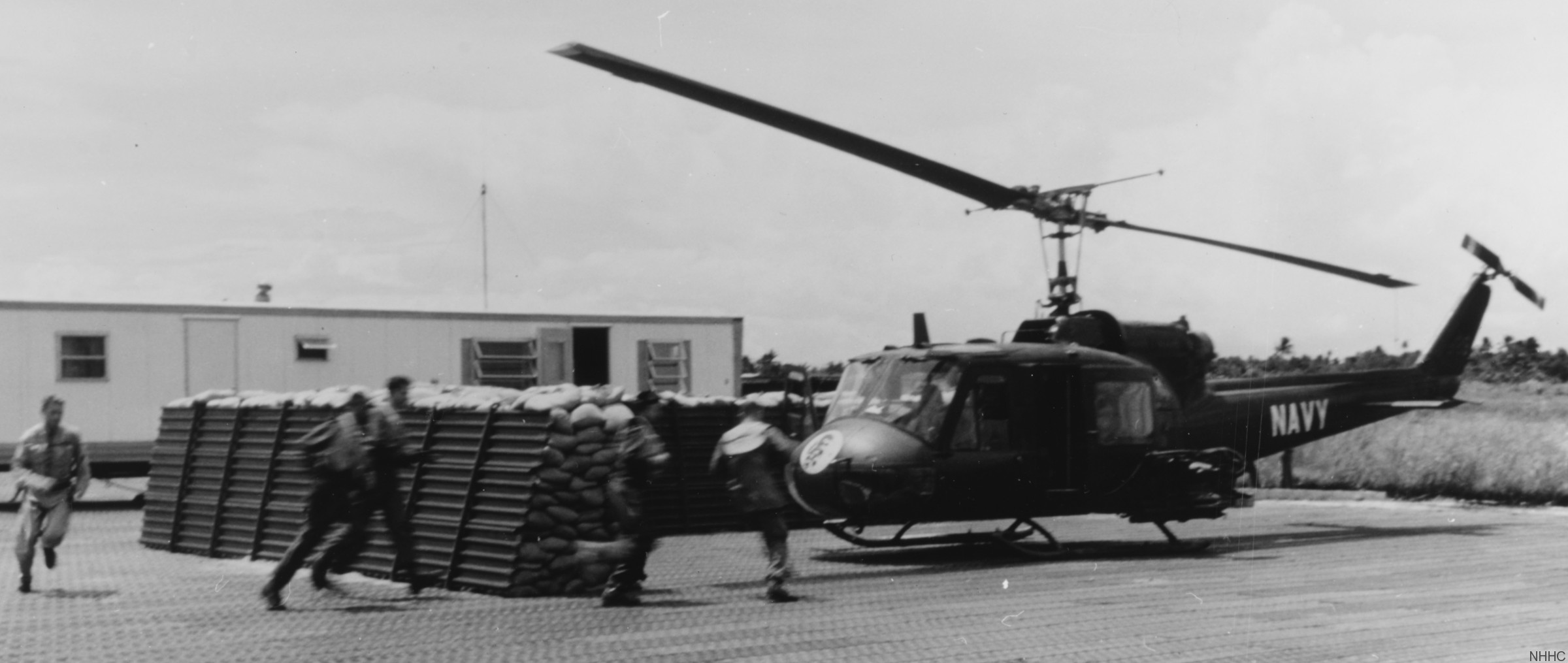 hal-3 seawolves helicopter attack squadron light us navy uh-1 huey 16