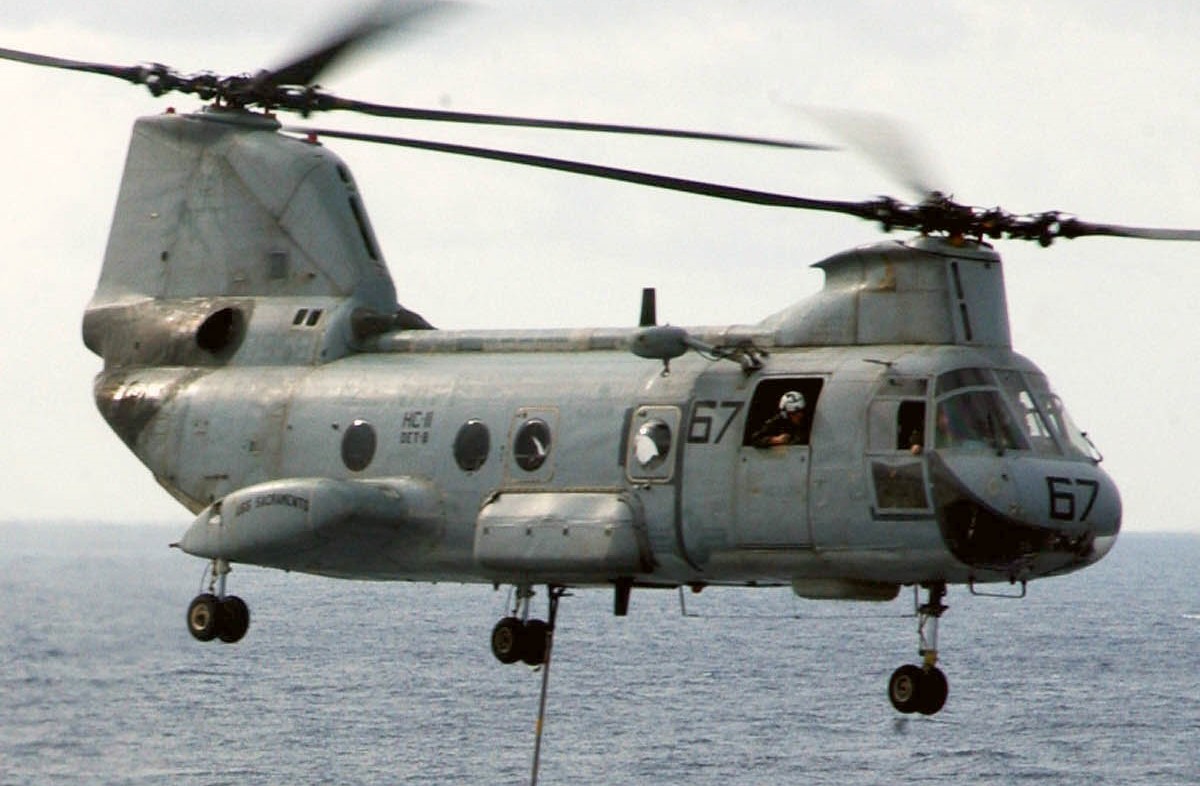 hc-11 gunbearers helicopter combat support squadron navy ch-46 sea knight 45
