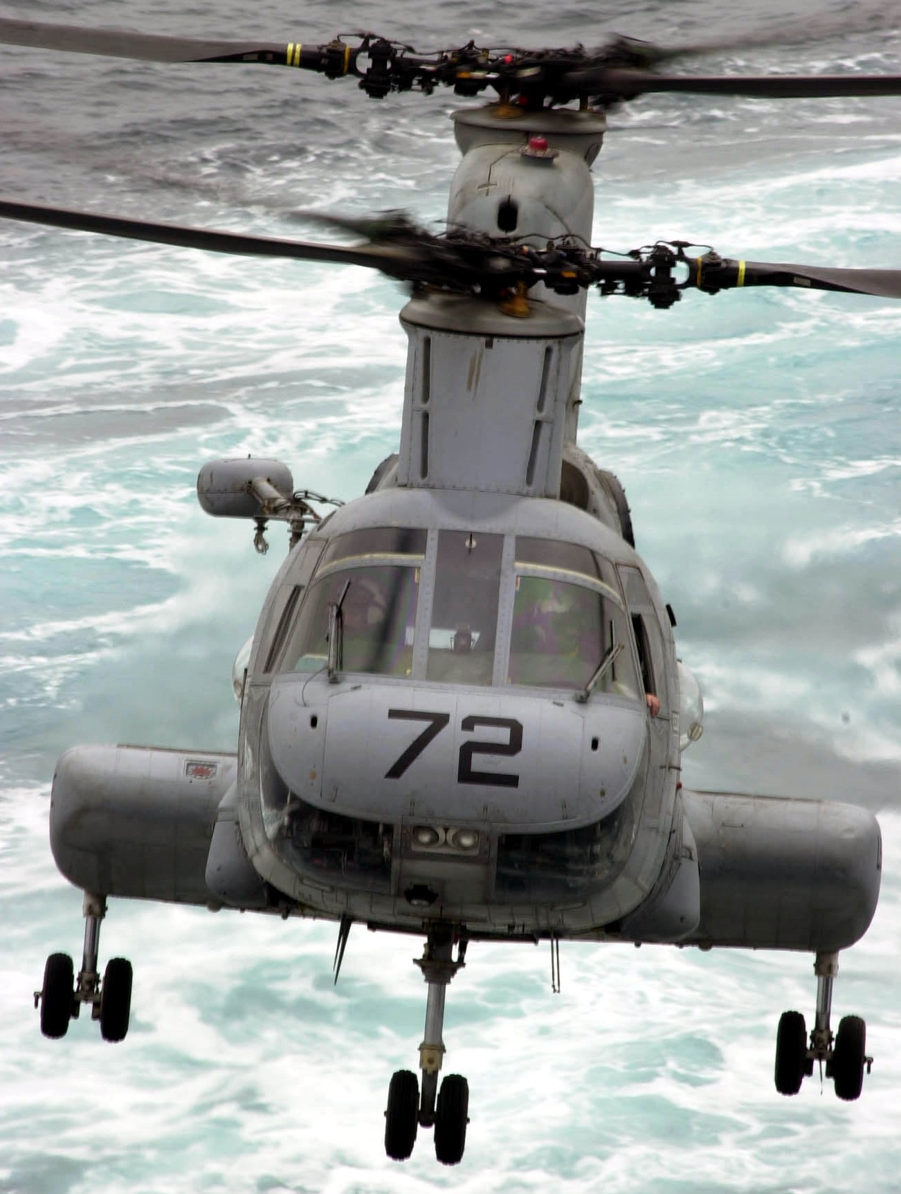 hc-11 gunbearers helicopter combat support squadron navy ch-46 sea knight 48