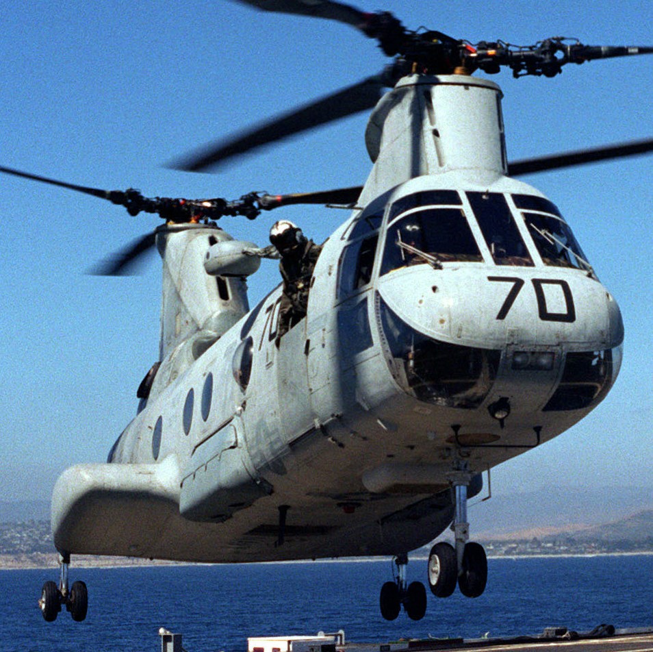 hc-11 gunbearers helicopter combat support squadron navy ch-46 sea knight 77