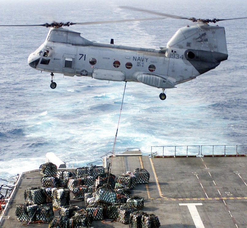 hc-11 gunbearers helicopter combat support squadron navy ch-46 sea knight 85