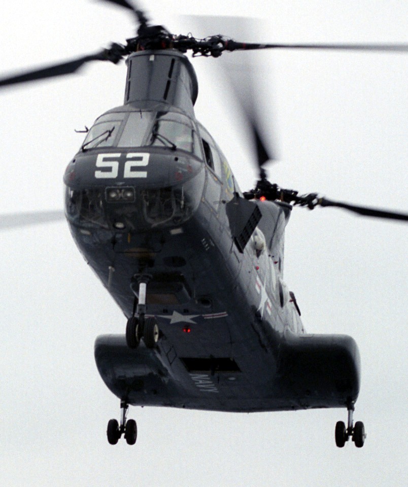 hc-11 gunbearers helicopter combat support squadron navy ch-46 sea knight 112
