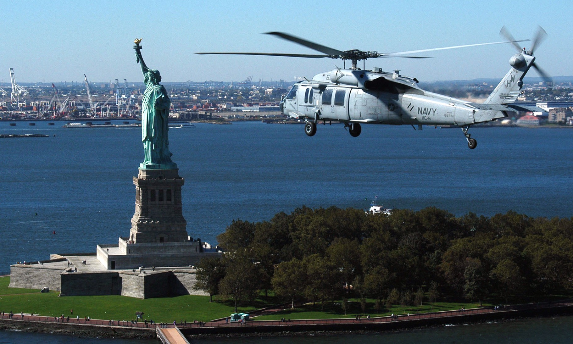 hc-6 chargers helicopter combat support squadron navy mh-60s seahawk 09 new york