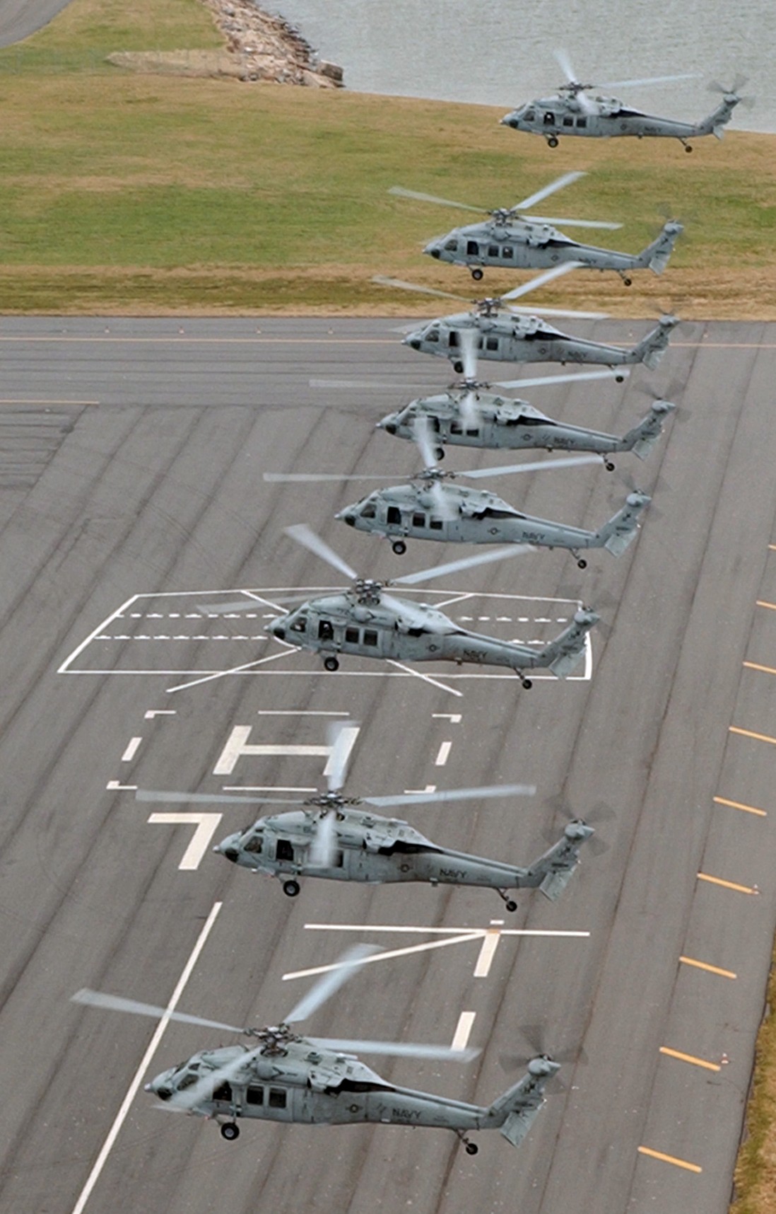 hc-6 chargers helicopter combat support squadron navy mh-60s seahawk 10 norfolk virginia