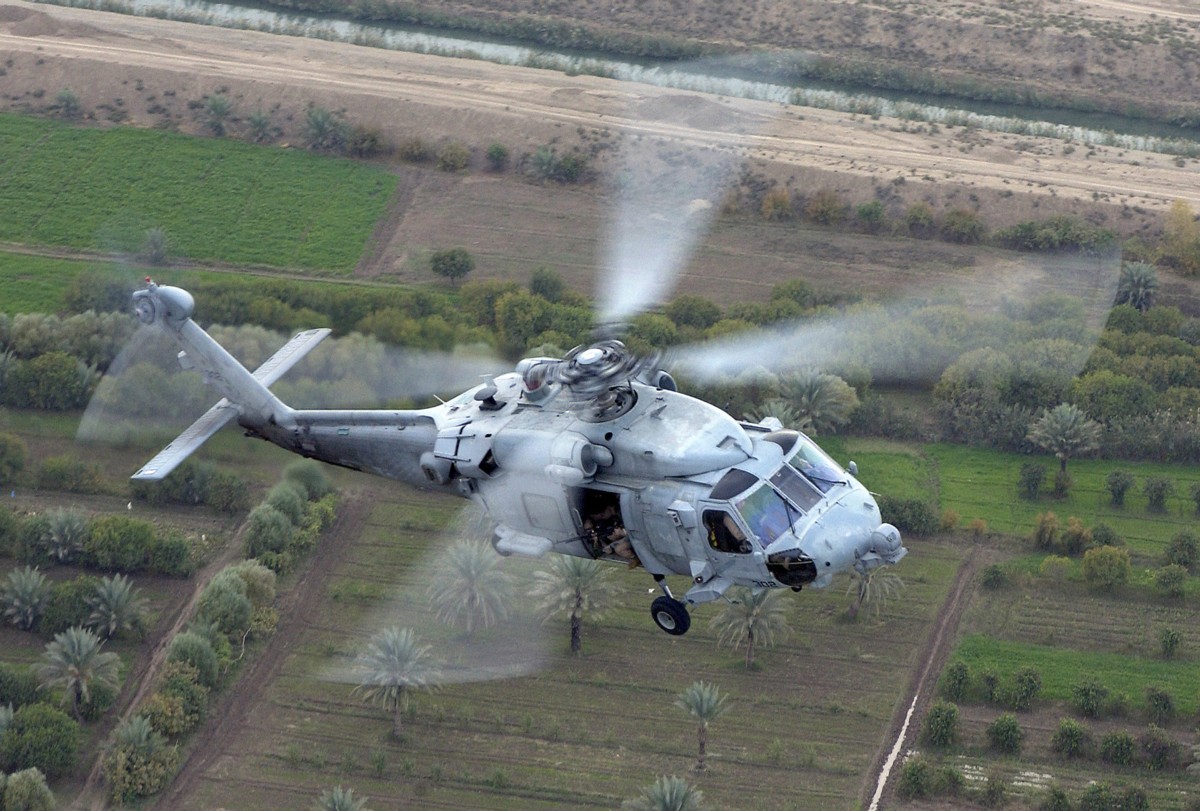 hcs-5 firehawks helicopter combat support special squadron hh-60h seahawk 08