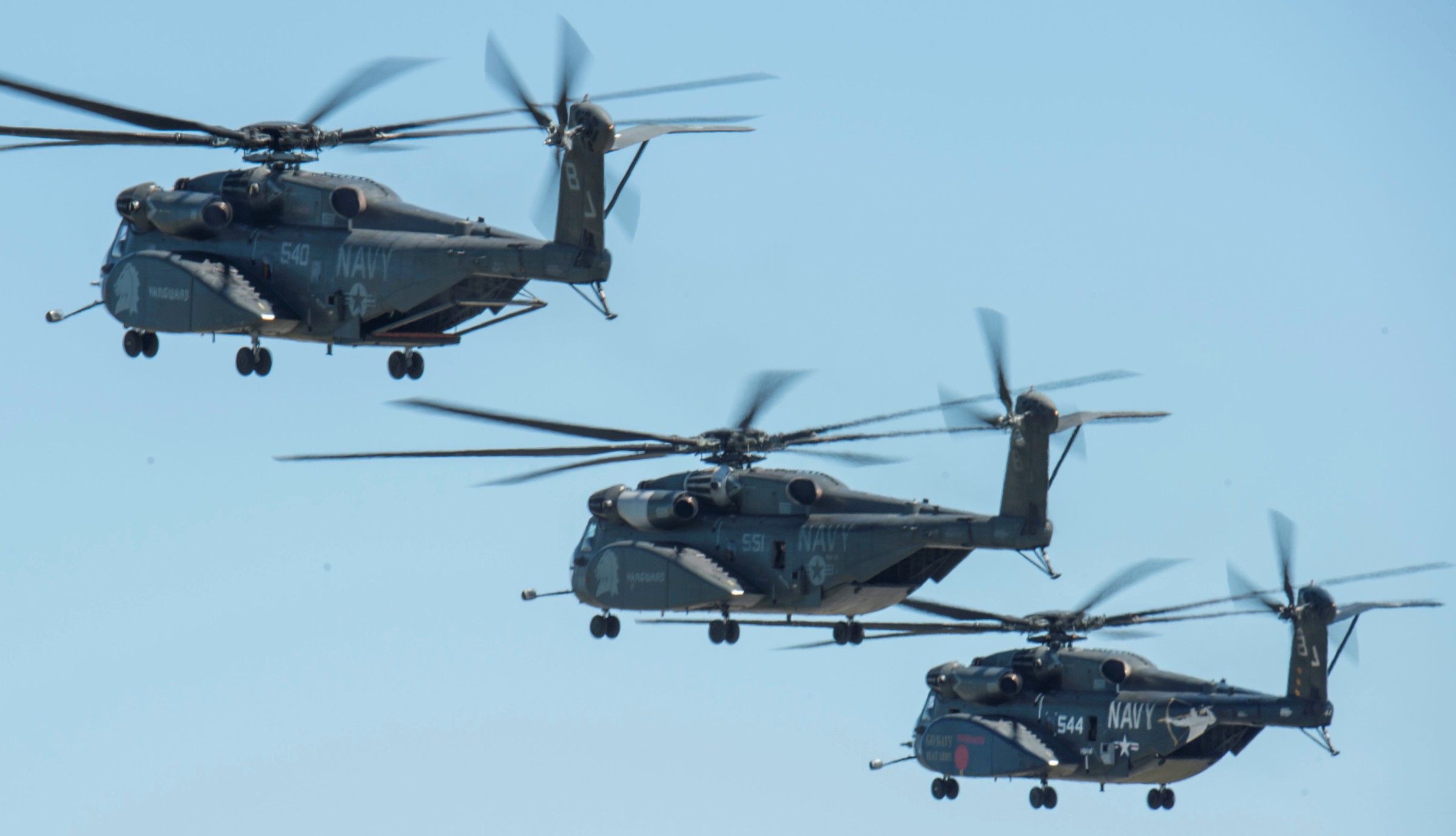 hm-14 vanguard helicopter mine countermeasures squadron navy mh-53e sea dragon 23