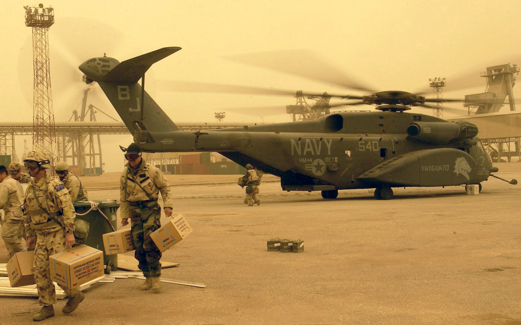 hm-14 vanguard helicopter mine countermeasures squadron navy mh-53e sea dragon 54
