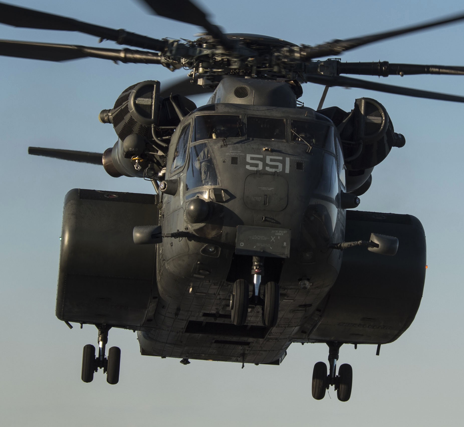 hm-14 vanguard helicopter mine countermeasures squadron navy mh-53e sea dragon 113