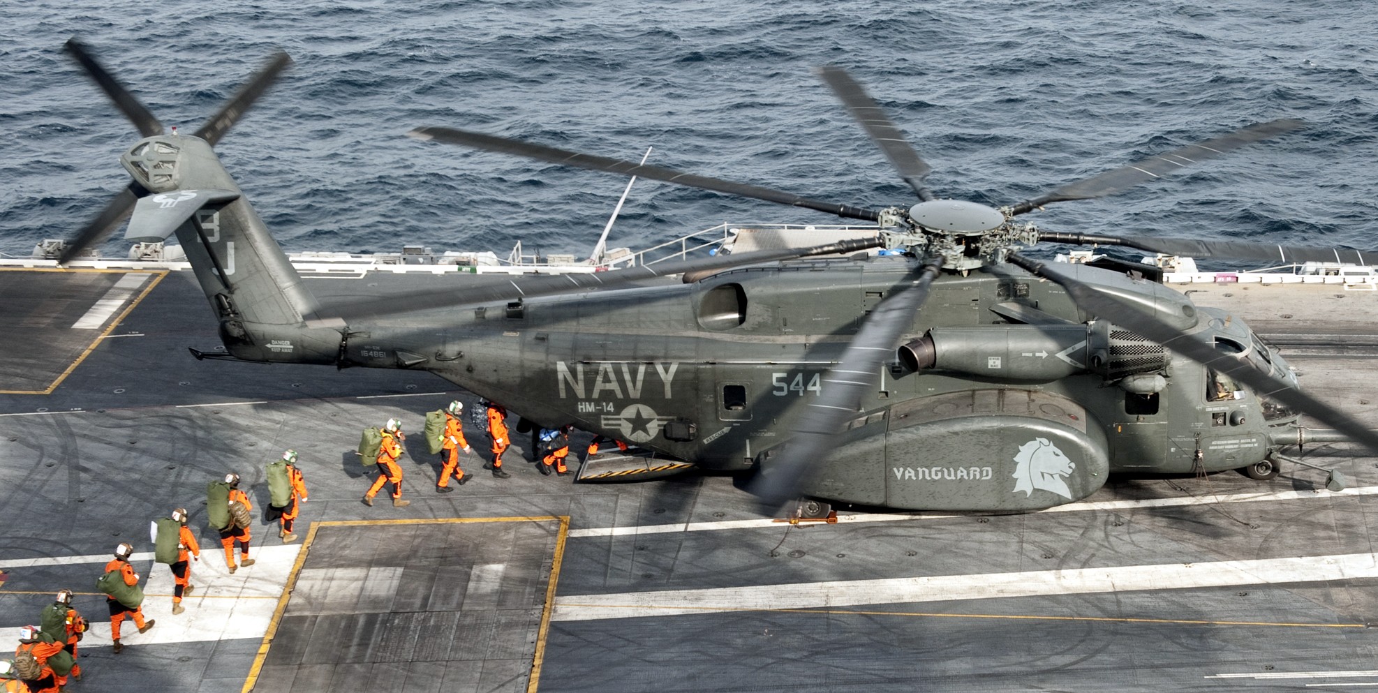 hm-14 vanguard helicopter mine countermeasures squadron navy mh-53e sea dragon 117 uss enterprise cvn-65