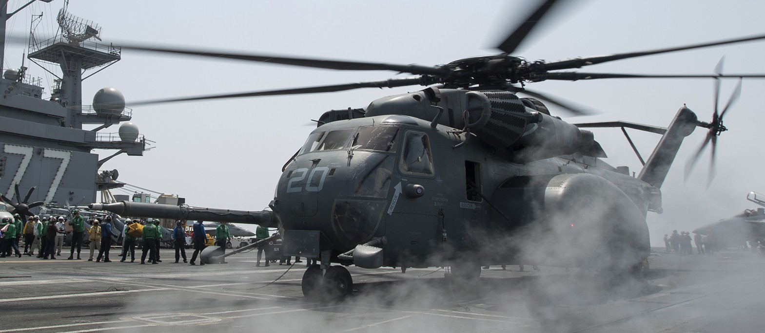 hm-15 blackhawks helicopter mine countermeasures squadron navy mh-53e sea dragon 26 uss george h. w. bush cvn-77