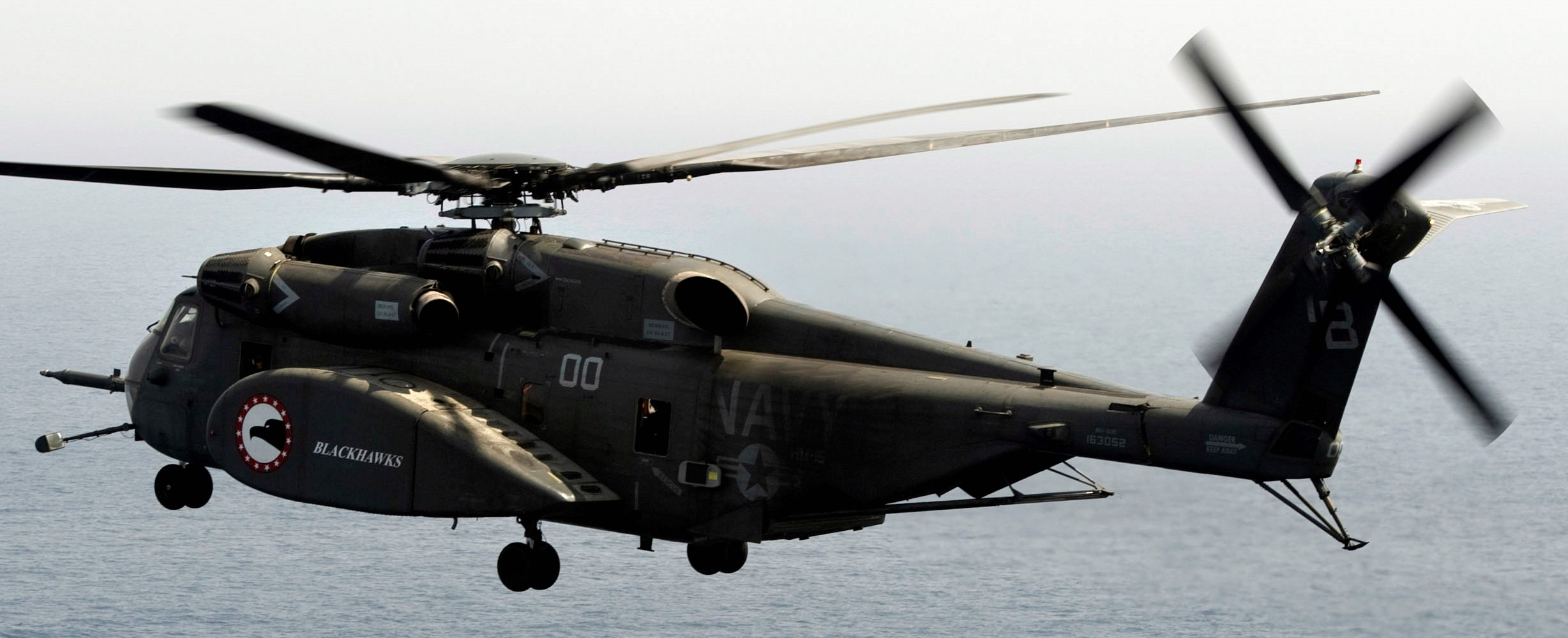 hm-15 blackhawks helicopter mine countermeasures squadron navy mh-53e sea dragon 51