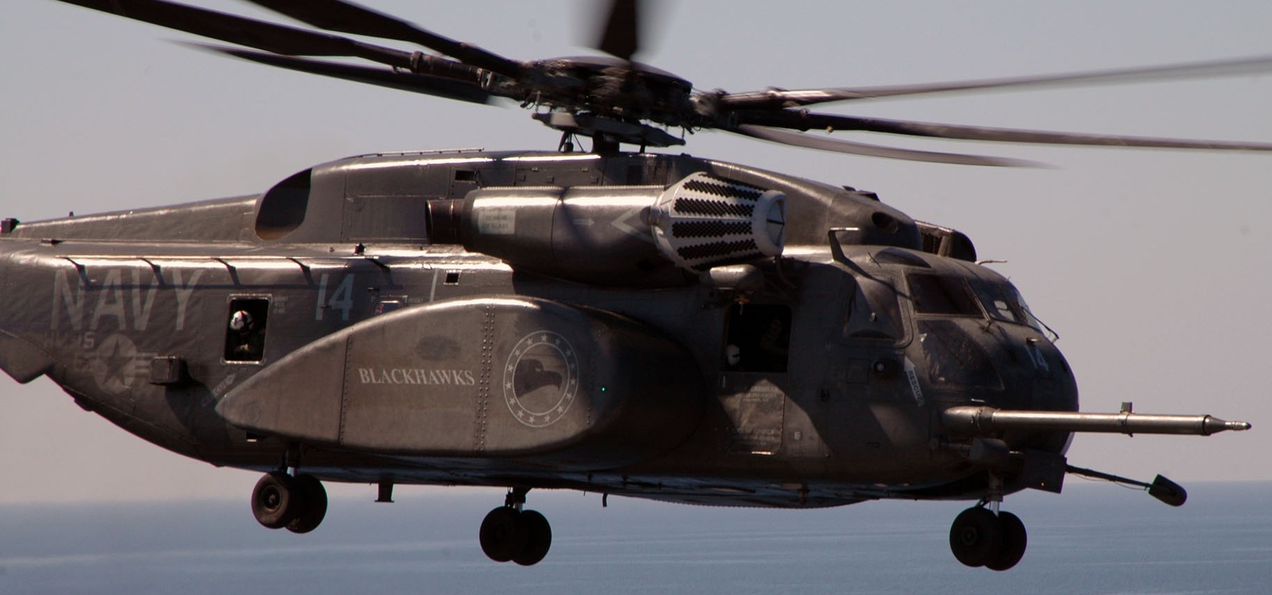 hm-15 blackhawks helicopter mine countermeasures squadron navy mh-53e sea dragon 56