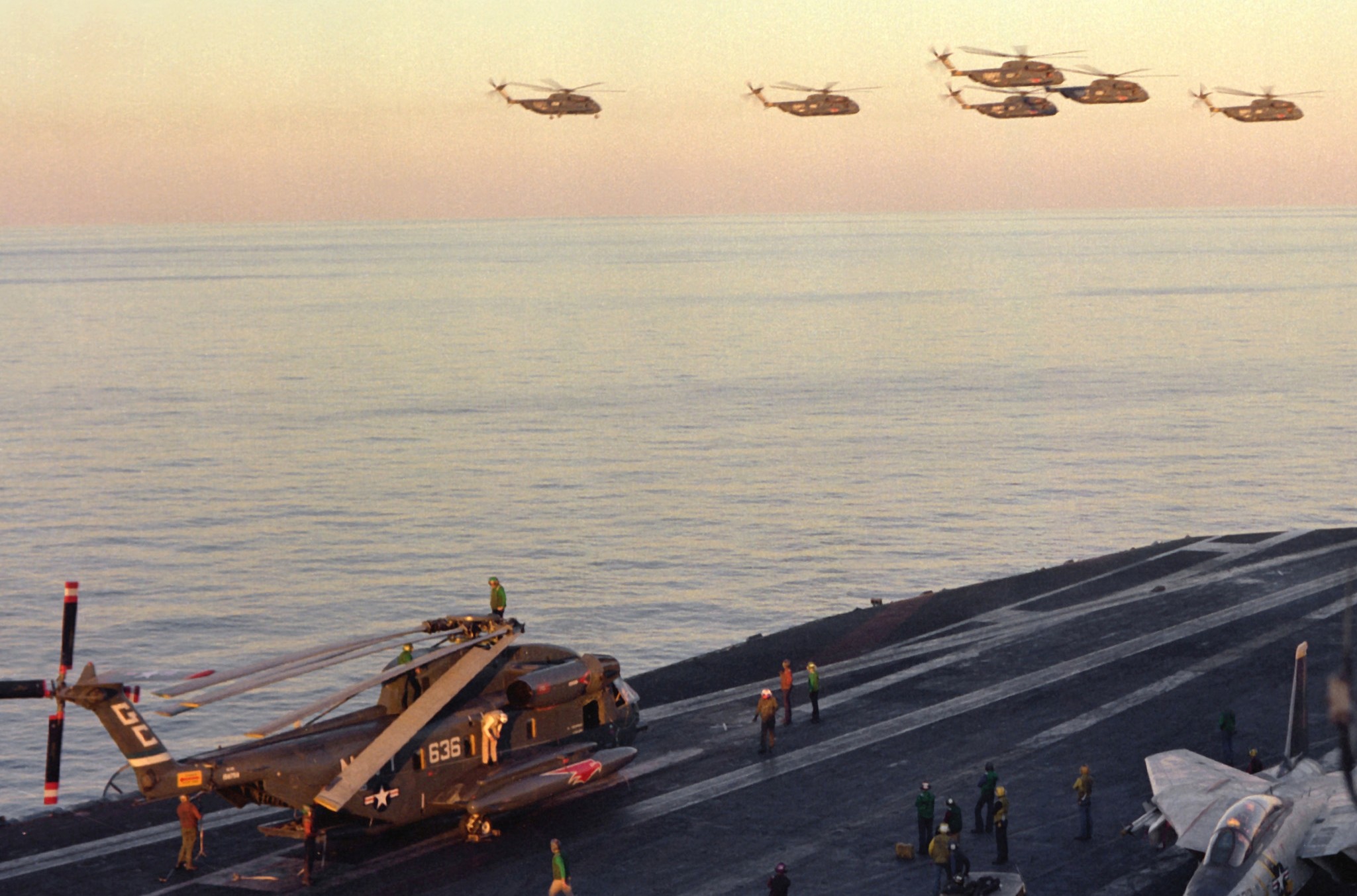 hm-16 seahawks helicopter mine countermeasures squadron navy rh-53d sea stallion 03 operation evening light eagle claw 1980 uss nimitz cvn-68 iran