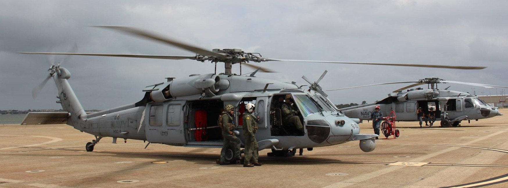 hsc-11 dragonslayers mh-60s seahawk carrier air wing cvw-1
