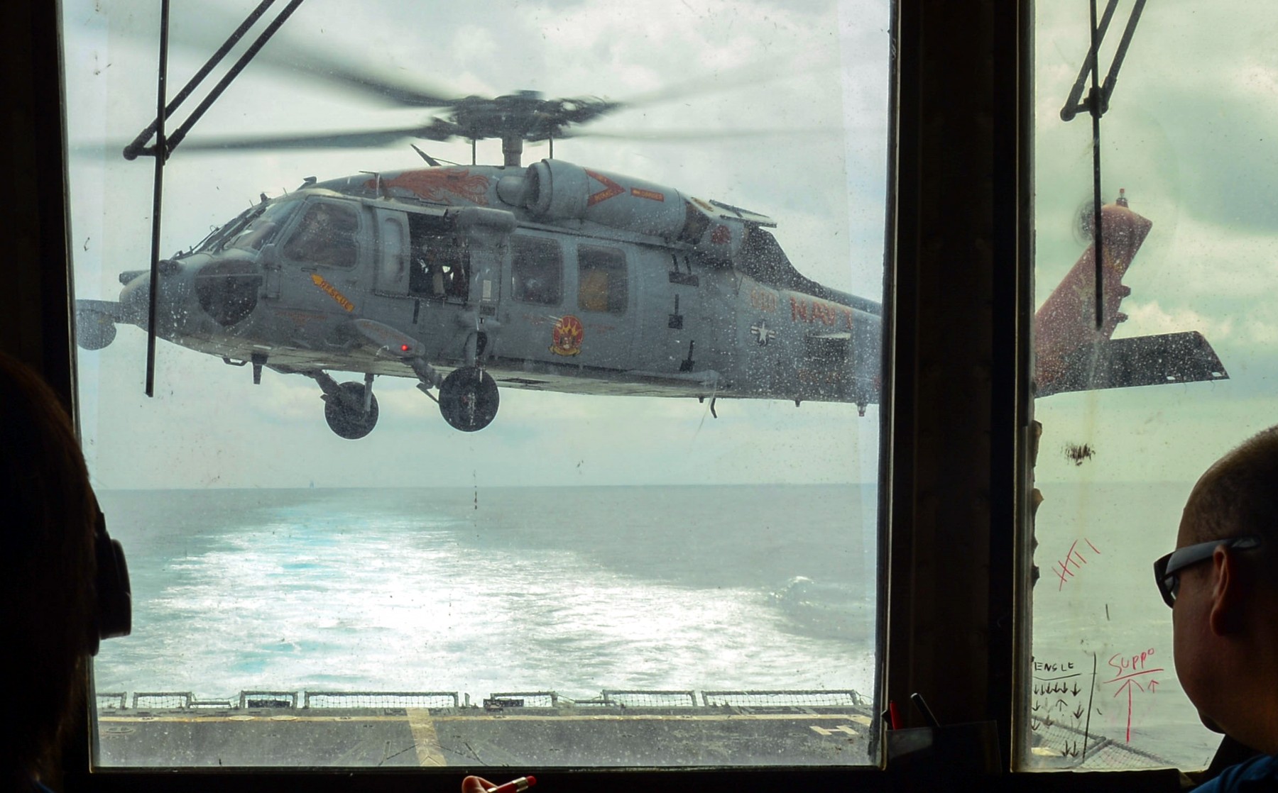 hsc-15 red lions helicopter sea combat squadron us navy mh-60s seahawk cvw-17 uss carl vinson cvn-70 44