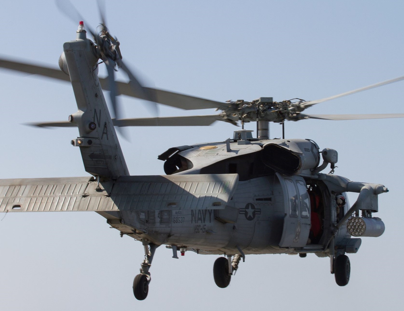hsc-15 red lions helicopter sea combat squadron us navy mh-60s seahawk cvw-17 uss carl vinson cvn-70 63