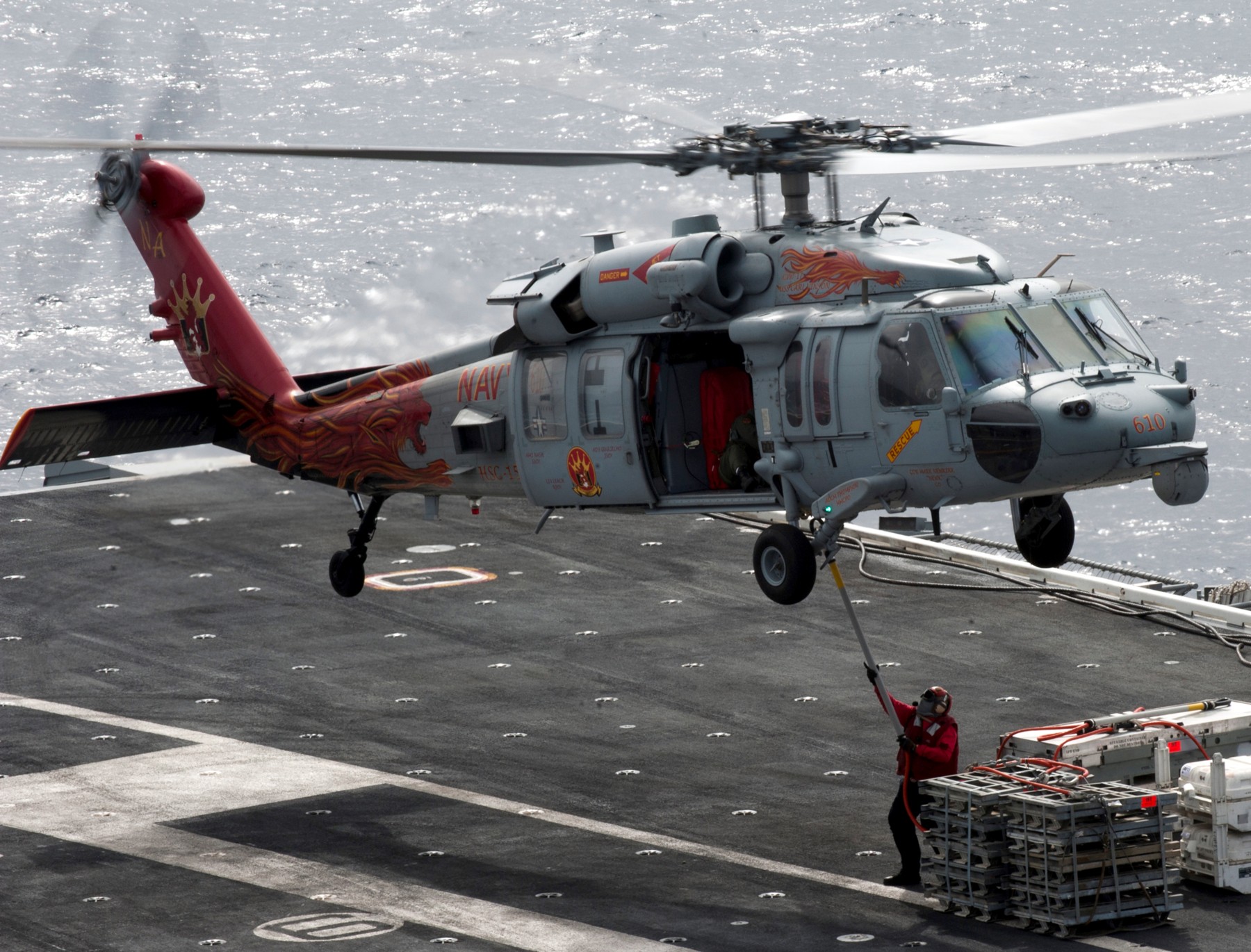 hsc-15 red lions helicopter sea combat squadron us navy mh-60s seahawk cvw-17 uss carl vinson cvn-70 70