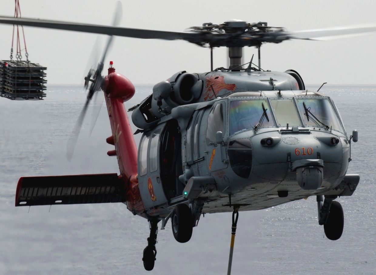 hsc-15 red lions helicopter sea combat squadron us navy mh-60s seahawk cvw-17 uss carl vinson cvn-70 71