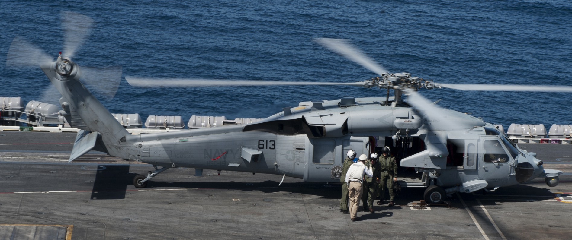 hsc-15 red lions helicopter sea combat squadron us navy mh-60s seahawk cvw-17 uss carl vinson cvn-70 73