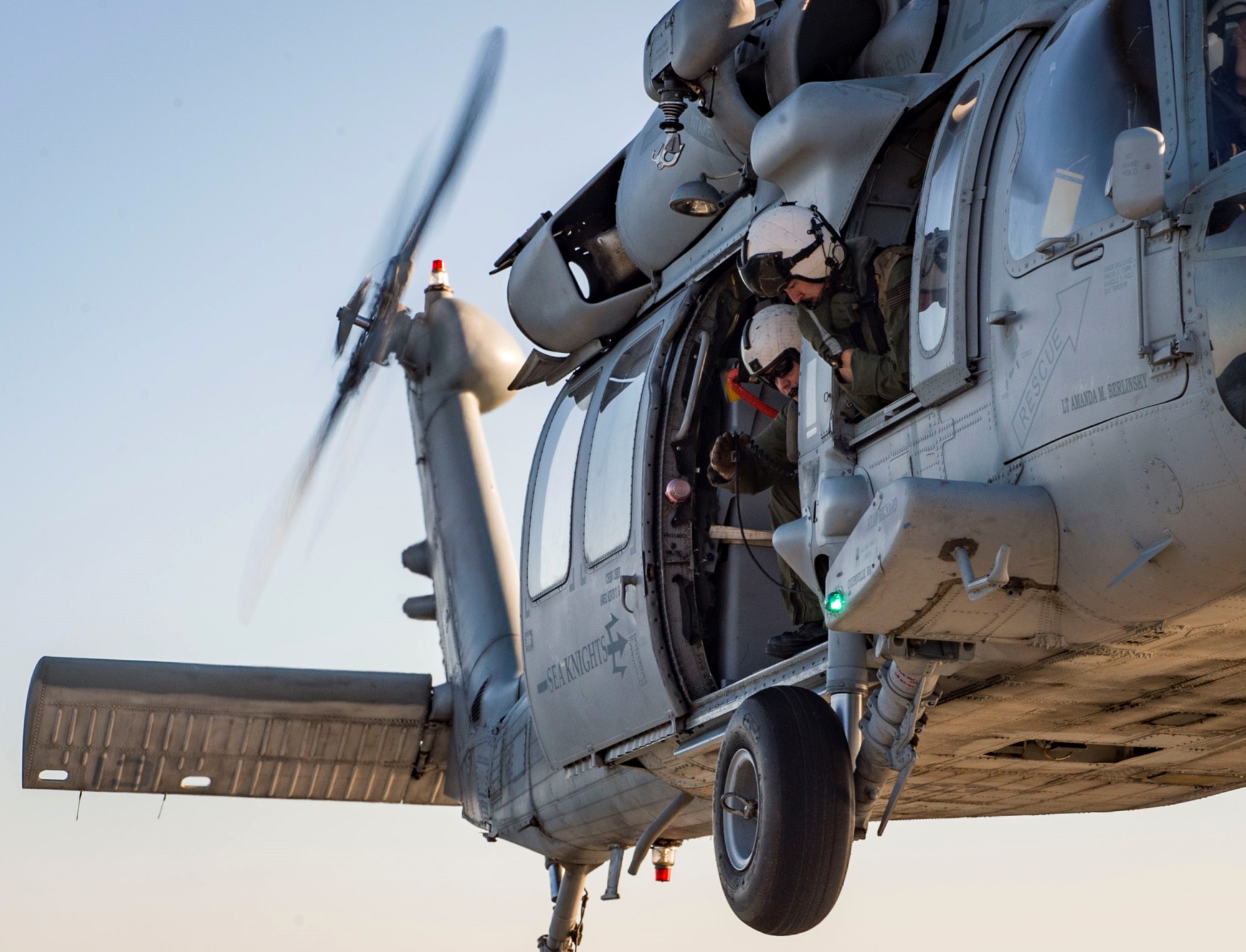 helicopter sea combat squadron hsc-22 sea knights mh-60s seahawk us navy