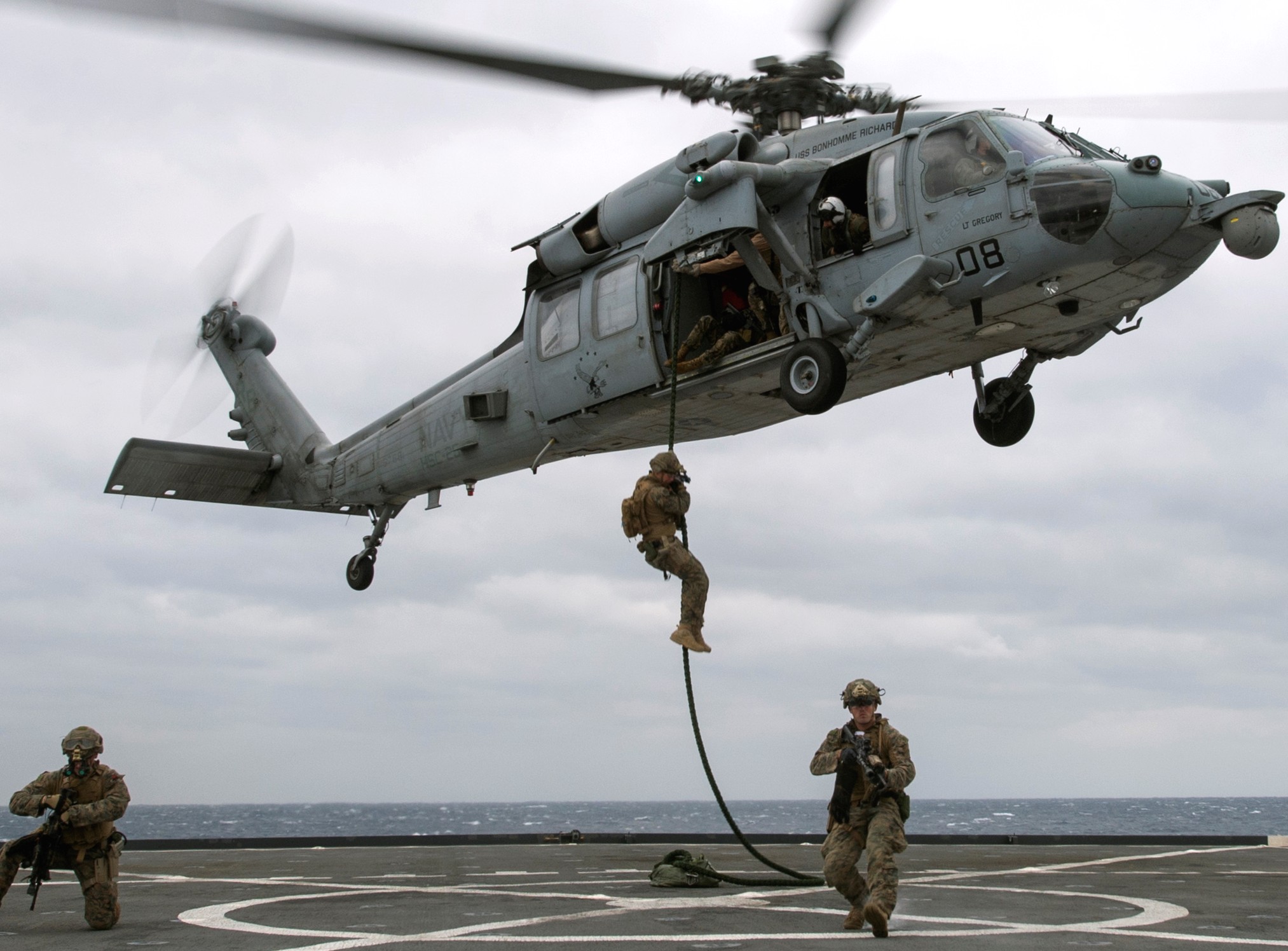helicopter sea combat squadron hsc-25 island knights mh-60s seahawk