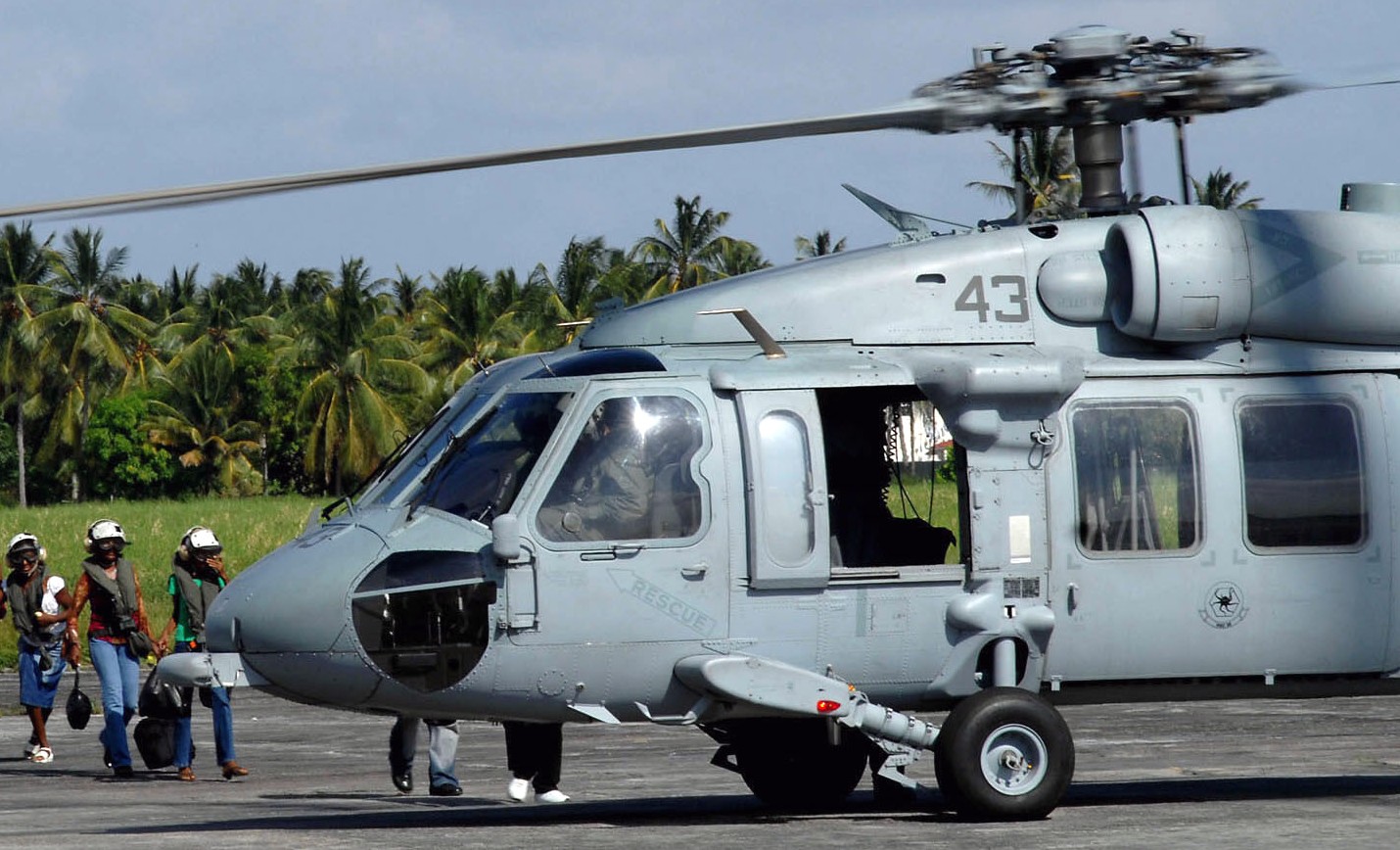 hsc-28 dragon whales helicopter sea combat squadron mh-60s seahawk us navy 131 guyana
