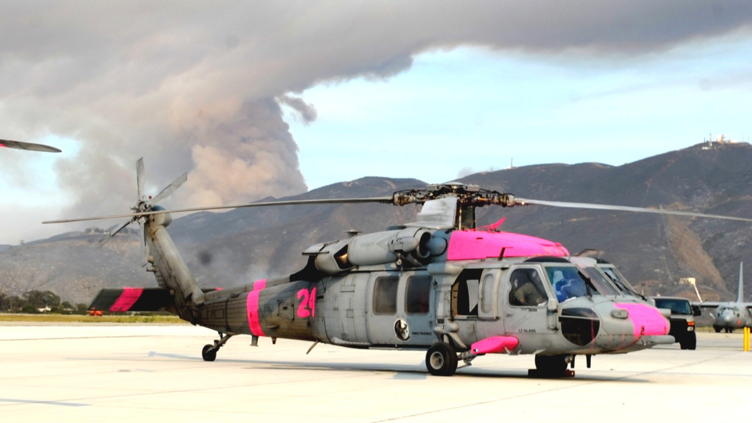 hsc-3 merlins helicopter sea combat squadron mh-60s seahawk us navy 2013 02 nas point mugu california