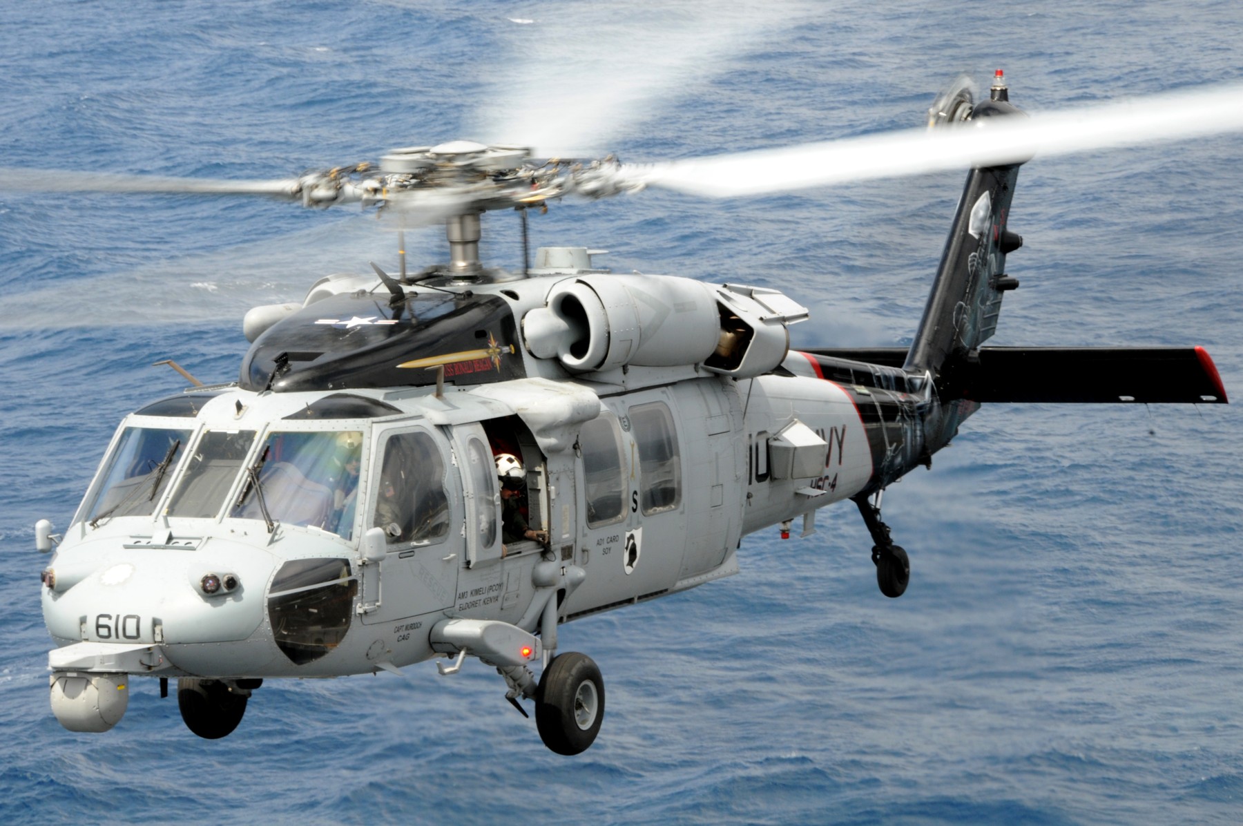 hsc-4 black knights helicopter sea combat squadron us navy mh-60s seahawk 2013 11