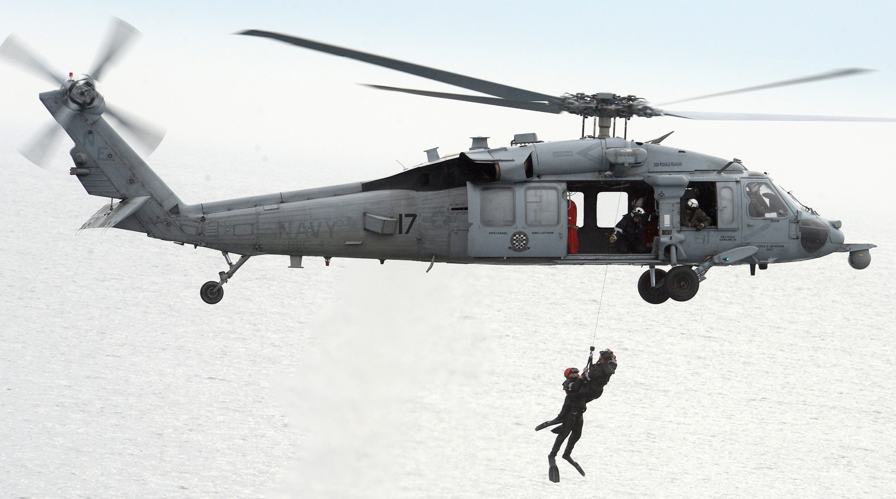 hsc-4 black knights helicopter sea combat squadron us navy mh-60s seahawk 2015 31
