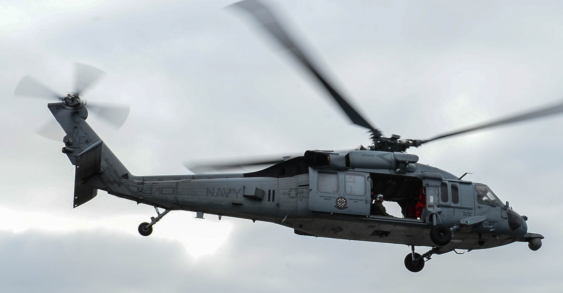 hsc-4 black knights helicopter sea combat squadron us navy mh-60s seahawk 2014 40