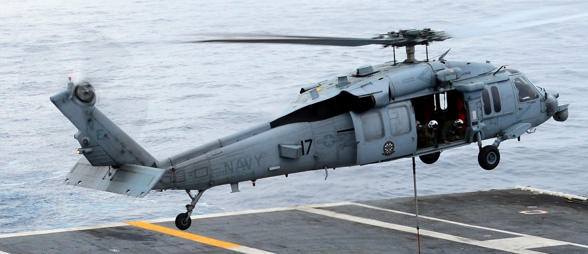 hsc-4 black knights helicopter sea combat squadron us navy mh-60s seahawk 2014 42