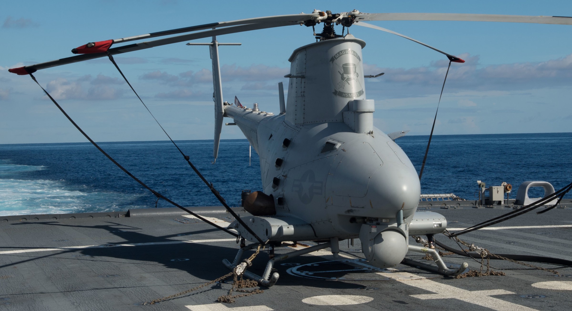 hsm-35 magicians helicopter maritime strike squadron us navy mq-8b fire scout uav lcs-3 uss fort worth 23