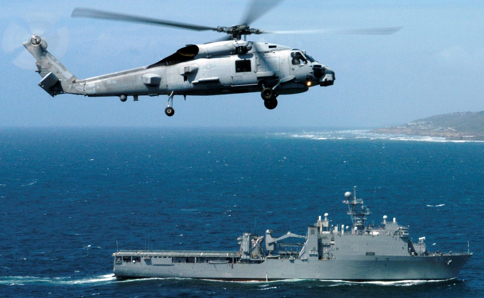 hsm-41 seahawks helicopter maritime strike squadron mh-60r fleet replacement navy 2006 12