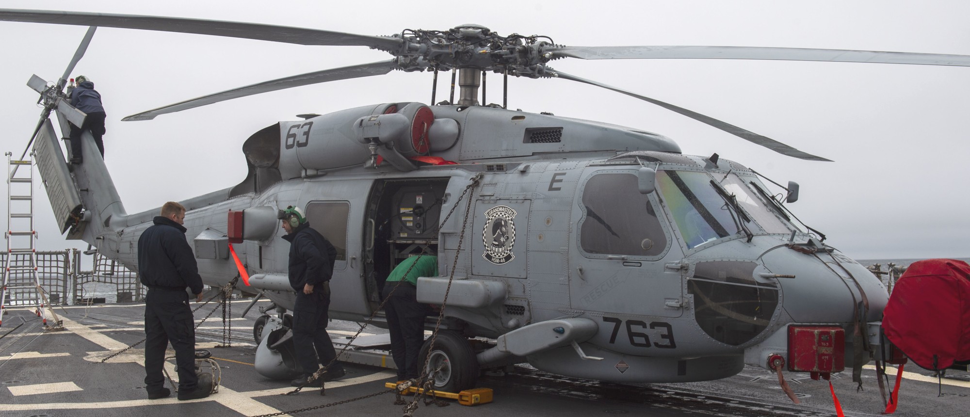 hsm-46 grandmasters helicopter maritime strike squadron mh-60r seahawk 17