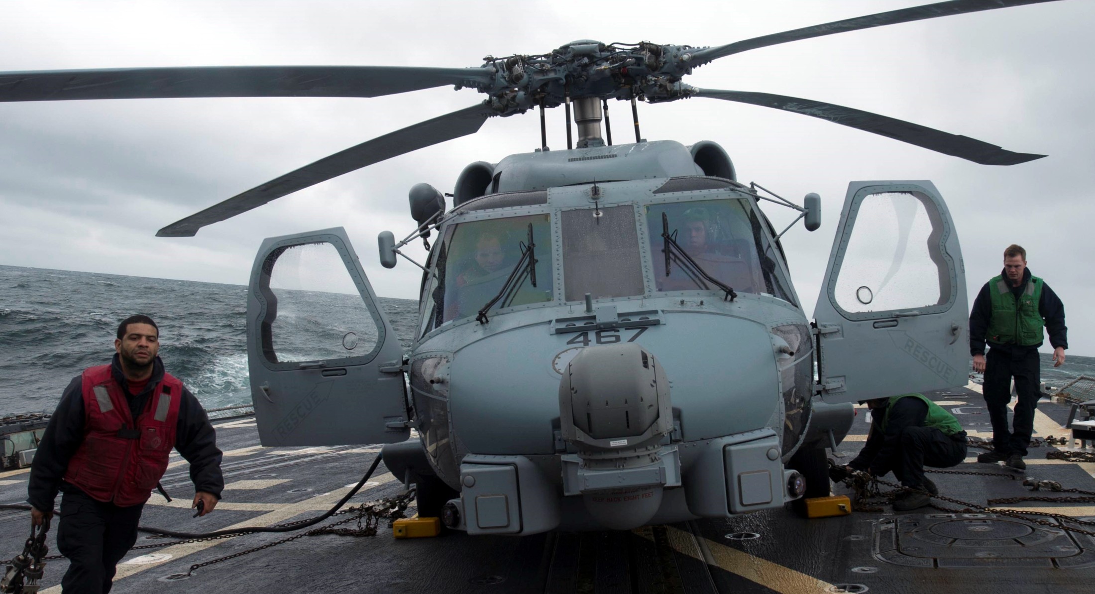 hsm-46 grandmasters helicopter maritime strike squadron mh-60r seahawk 2015 22 uss jason dunham ddg-109
