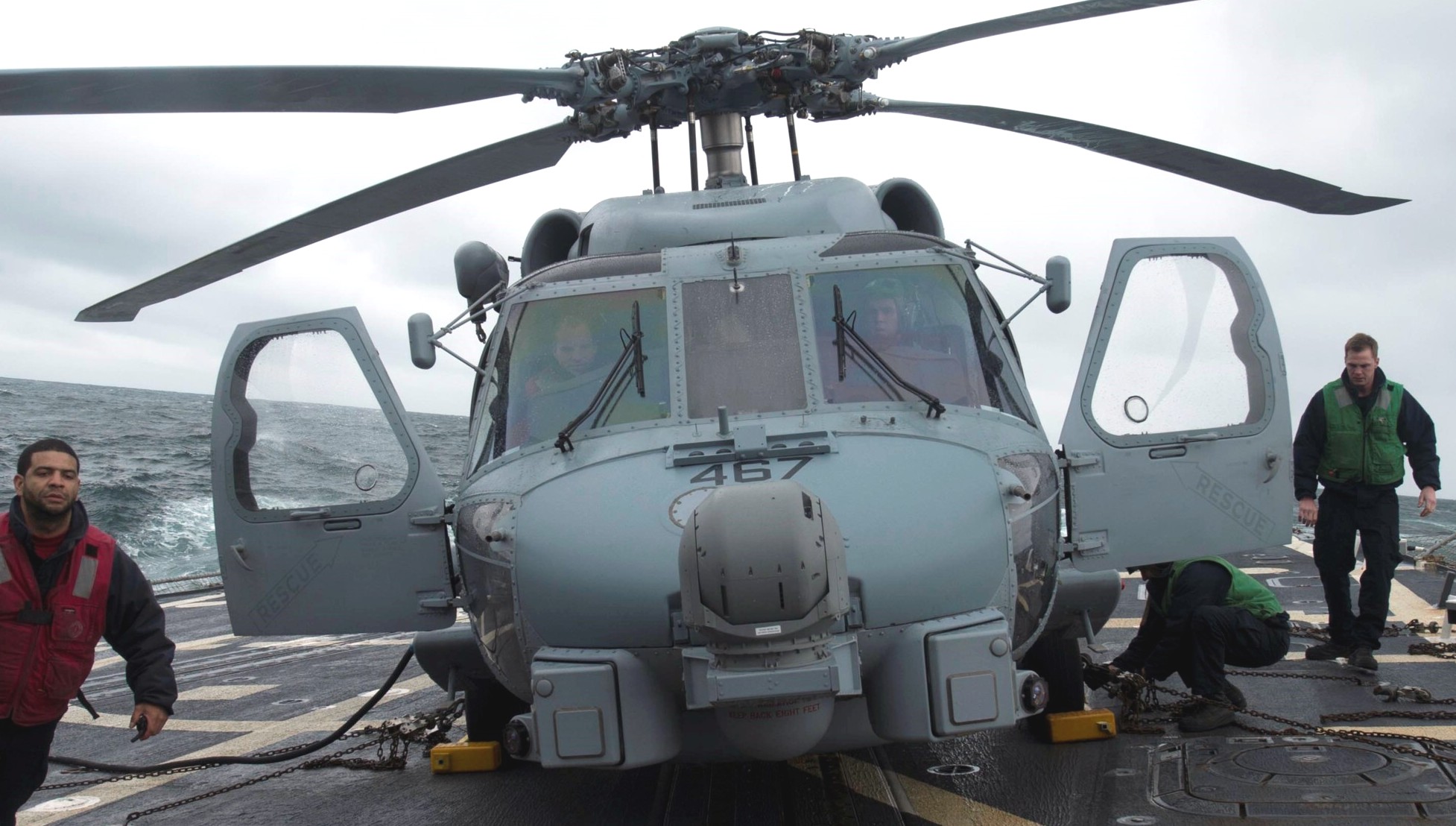 hsm-46 grandmasters helicopter maritime strike squadron mh-60r seahawk ddg-109 uss jason dunham 22