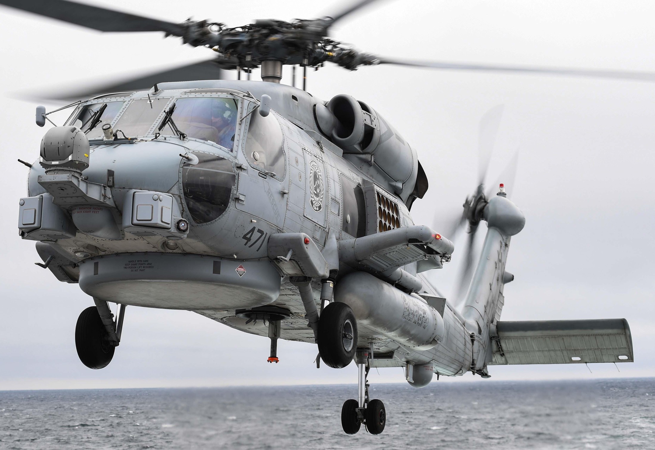 hsm-46 grandmasters helicopter maritime strike squadron mh-60r seahawk 2017 34 ddg-95 uss james e. williams