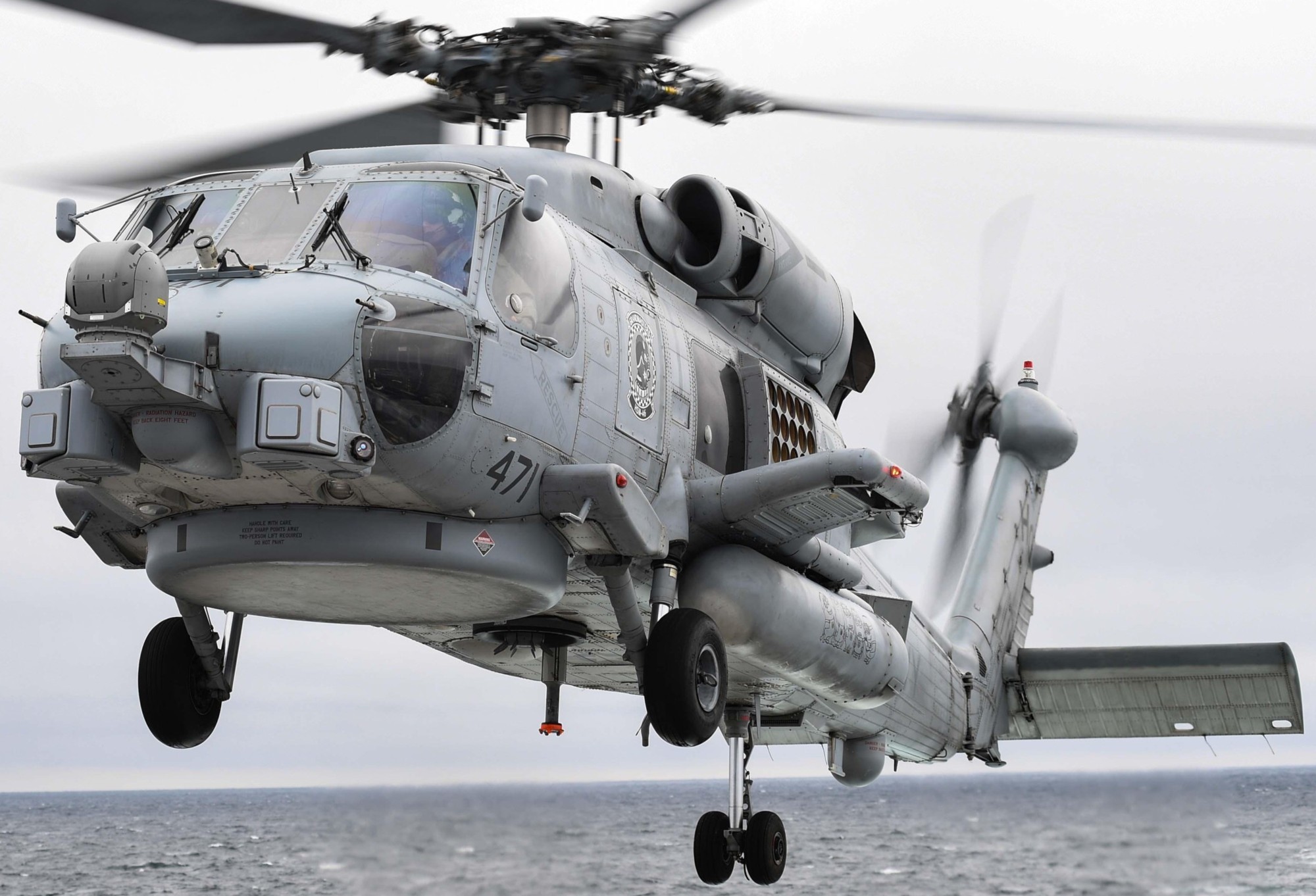 hsm-46 grandmasters helicopter maritime strike squadron mh-60r seahawk ddg-95 uss james williams 34