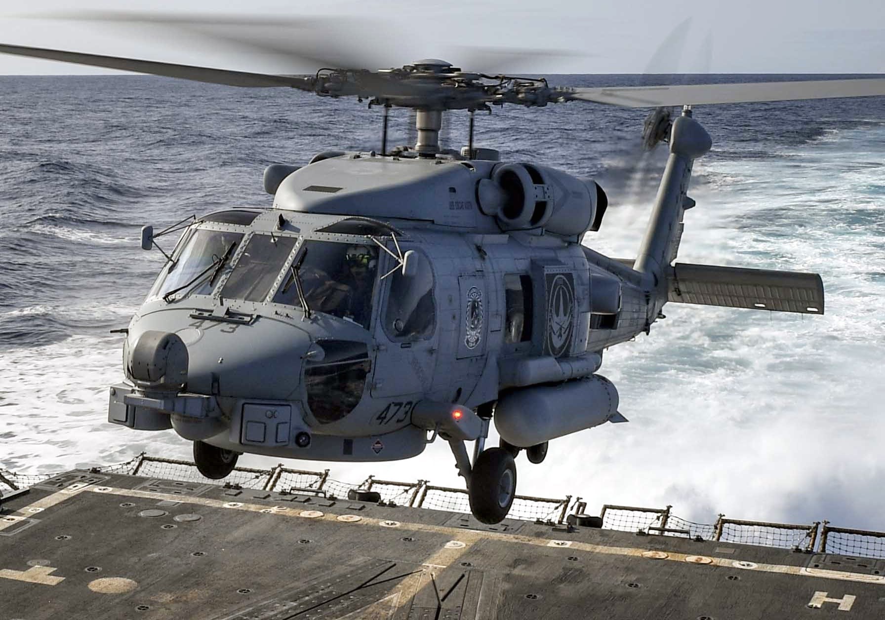 hsm-46 grandmasters helicopter maritime strike squadron mh-60r seahawk 2017 38 uss oscar austin ddg-79