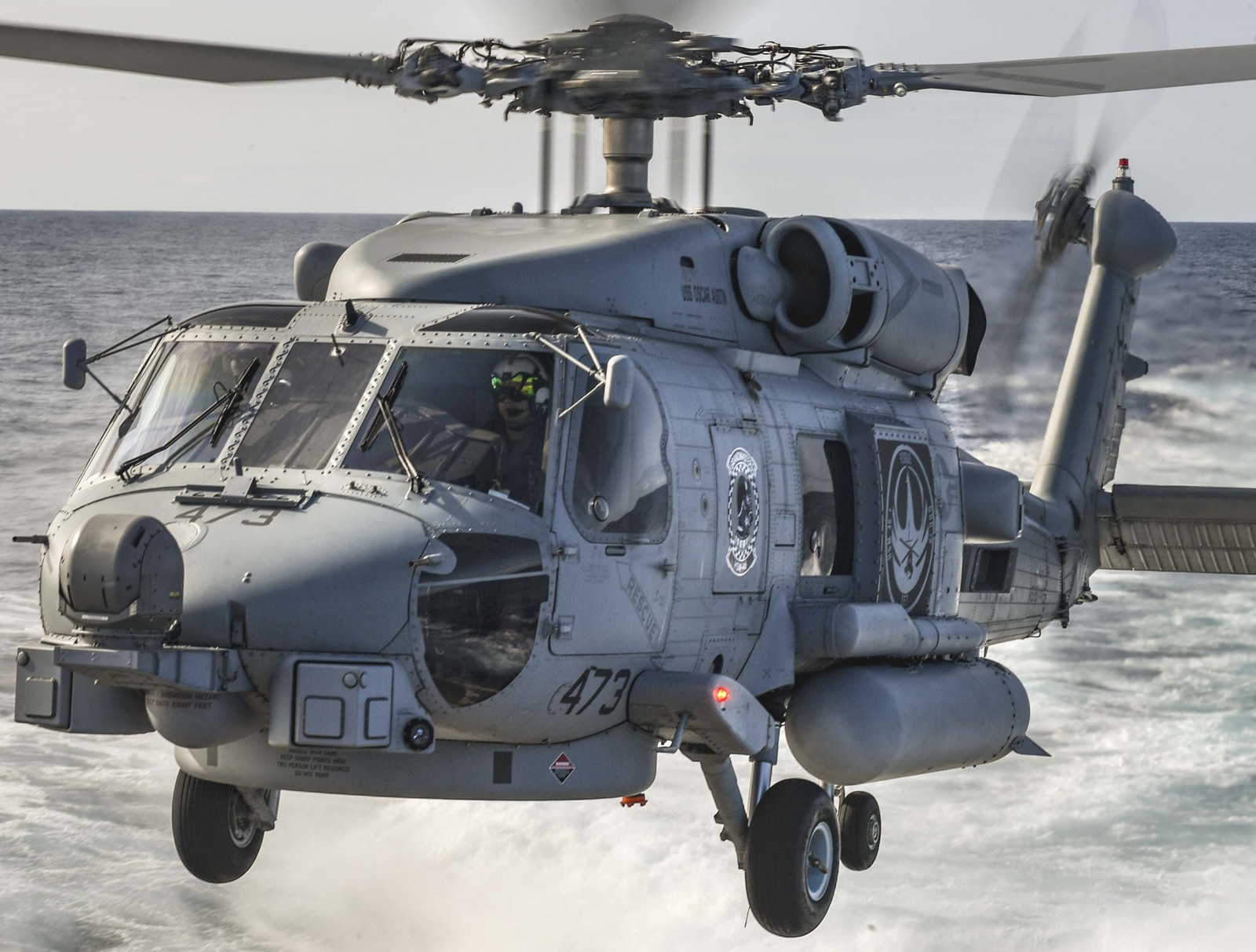 hsm-46 grandmasters helicopter maritime strike squadron mh-60r seahawk uss oscar austin 38