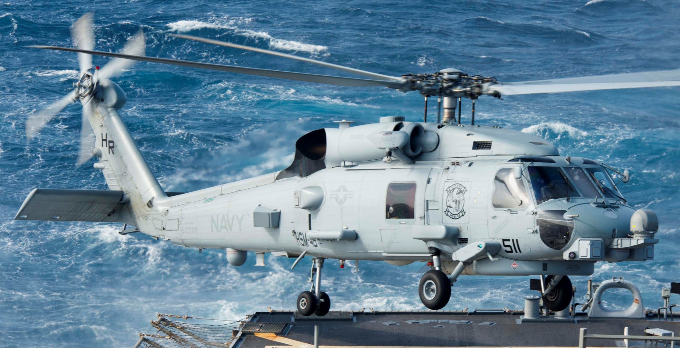 hsm-48 vipers helicopter maritime strike squadron mh-60r seahawk 2015 10 uss cole ddg-67