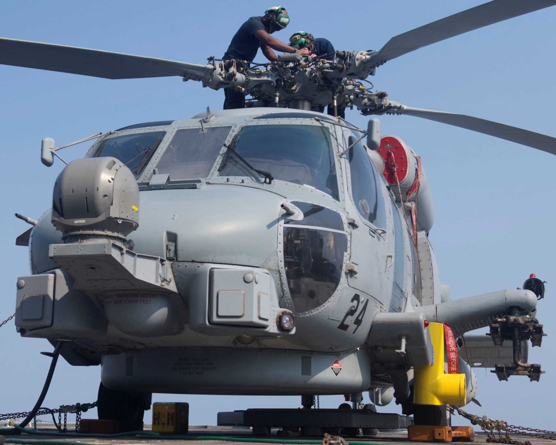 hsm-49 scorpions helicopter maritime strike squadron mh-60r seahawk 2017 02 uss lake erie cg-70