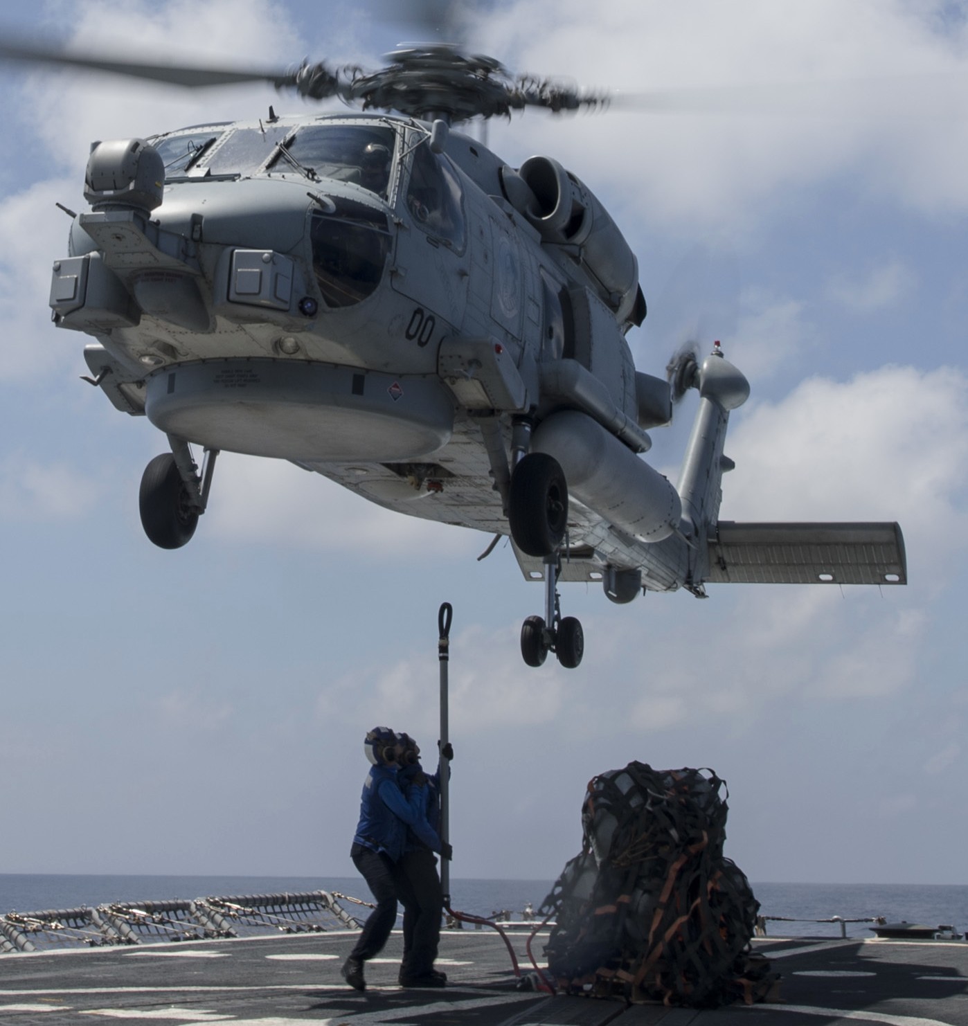 hsm-51 warlords helicopter maritime strike squadron mh-60r seahawk navy 2014 45